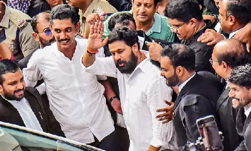 நடிகை பாலியல் வன்கொடுமை வழக்கு - நடிகர் திலீப்பின் விடுதலையை எதிர்த்து கேரள அரசு மேல்முறையீடு