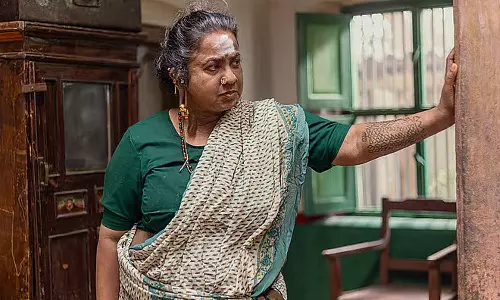 தாய் கிழவி படத்தின் முதல் நாள் வசூல் எவ்வளவு தெரியுமா?