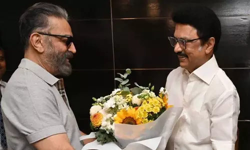 என் நேசத்துக்கும் பாசத்துக்கும் உரிய மு.க.ஸ்டாலினுக்கு பிறந்தநாள் நல்வாழ்த்துகள் - கமல்ஹாசன்