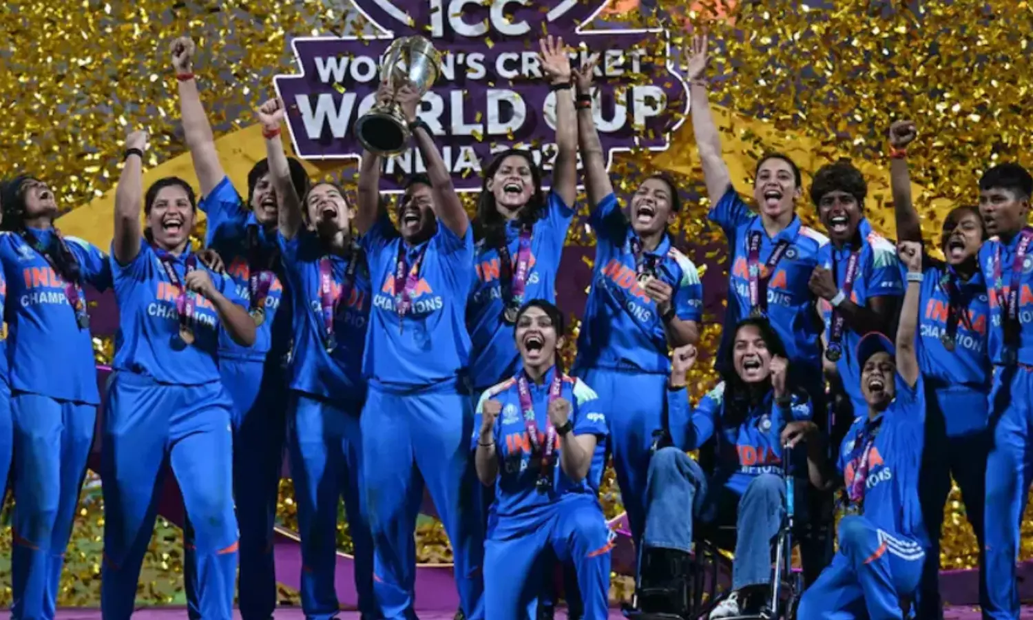 உலகின் உயரிய விளையாட்டு விருதுக்கு இந்திய மகளிர் அணி பரிந்துரை