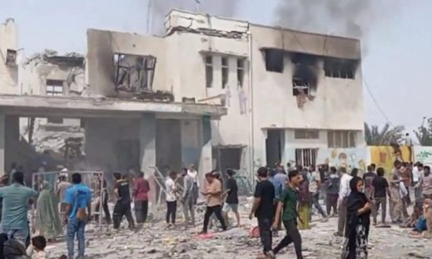 அமெரிக்கா-இஸ்ரேல் கூட்டுத் தாக்குதல்: ஈரானில் பலி எண்ணிக்கை 787 ஆக அதிகரிப்பு