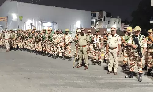 வில்லியனூரில் இந்திய-திபெத்திய எல்லை காவல் படையினர் கொடி அணிவிப்பு