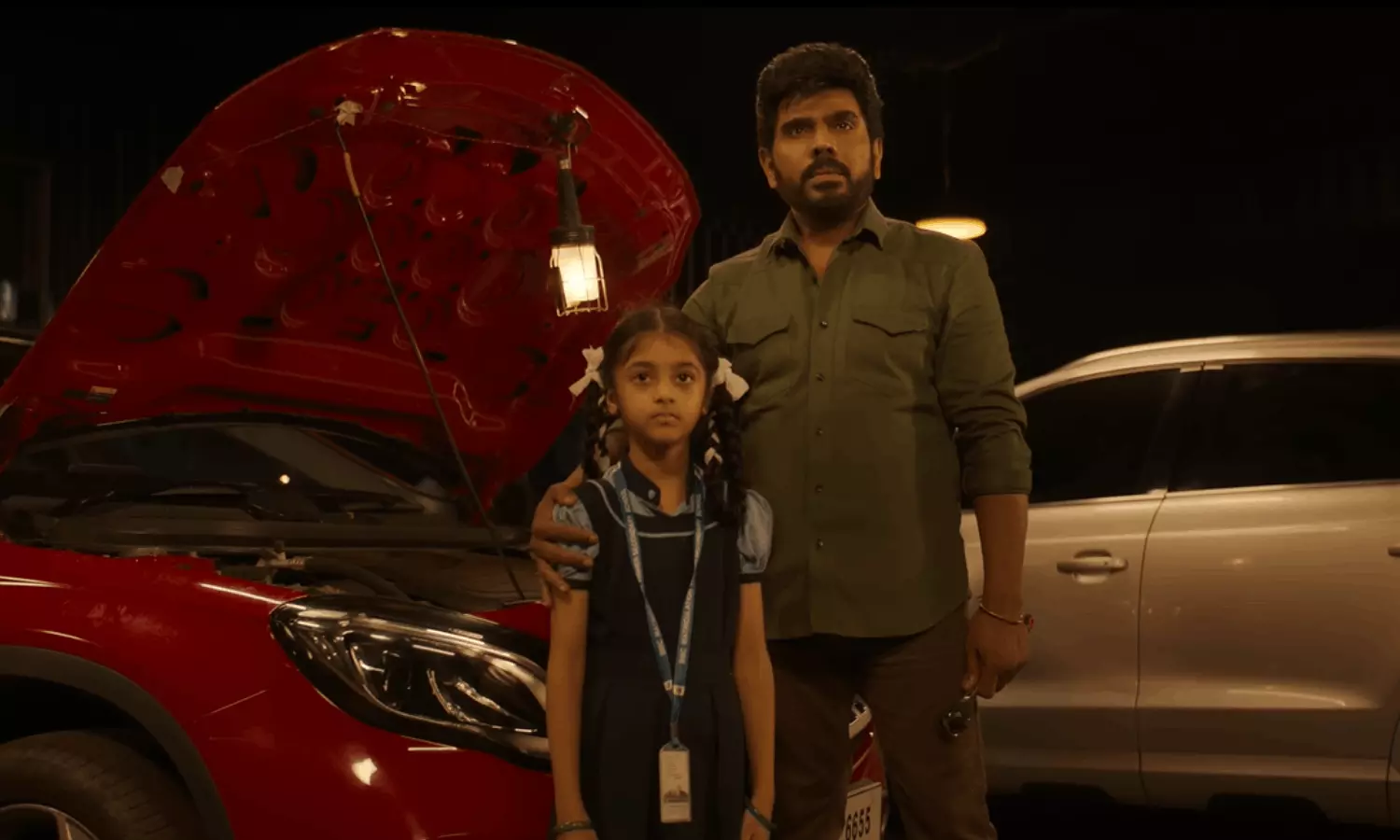 உலகத்தையே எதிர்த்து நின்னு ஜெயிப்பேன் - ஆக்ஷன் தெறிக்கும் லீடர் டீசர்