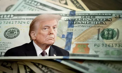 வரி என்ற பெயரில் வசூலித்த 130 பில்லியன் டாலரை வட்டியோடு Refund செய்ய டிரம்ப் அரசுக்கு நீதிமன்றம் உத்தரவு