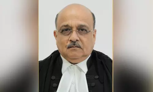 சென்னை உயர்நீதிமன்ற தலைமை நீதிபதியாக சுஷ்ருத் அரவிந்த் தர்மாதிகாரி நியமனம்!