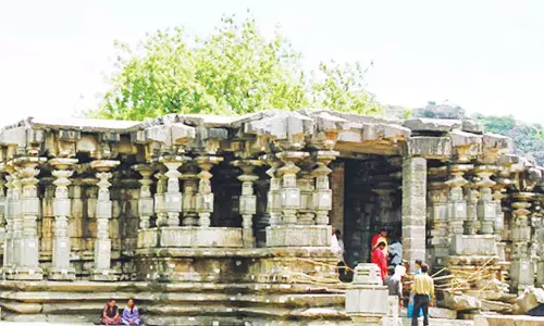 பிரம்மாவுக்கு பதிலாக சூரியன்