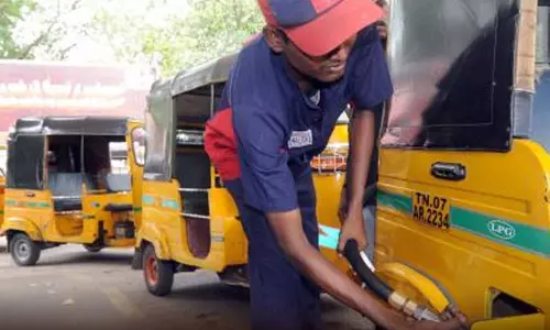 LPG Shortage | ஆட்டோகளுக்கான LPG தட்டுப்பாடு -  ஓட்டுநர்கள் வேதனை