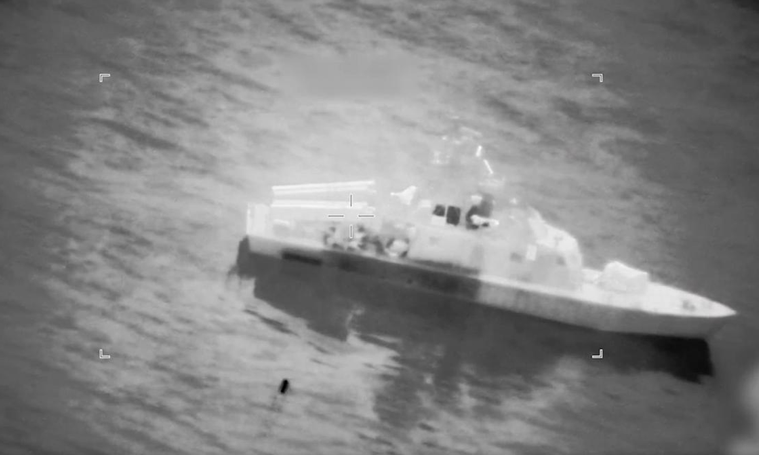 Israel Iran War | ஹோர்முஸ் ஜலசந்தியில் பதற்றம்: ஈரானின் 16 கண்ணிவெடி கப்பல்களை வீழ்த்திய அமெரிக்கா