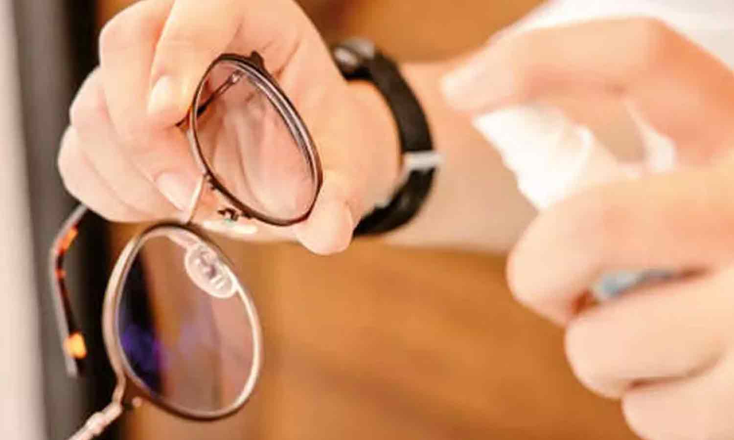 கண் கண்ணாடியை முறையாக பராமரிப்பது எப்படி?