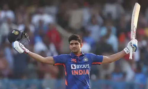 Shubman Gill | டி20 உலகக் கோப்பைக்கு தேர்வாகாதவர் சிறந்த கிரிக்கெட் வீரர் விருதுக்கு தேர்வு Shubman Gill | டி20 உலகக் கோப்பைக்கு தேர்வாகாதவர் சிறந்த கிரிக்கெட் வீரர் விருதுக்கு தேர்வு