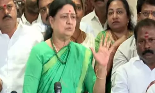 Sasikala | கட்சியின் பெயரை அறிவித்தார் சசிகலா