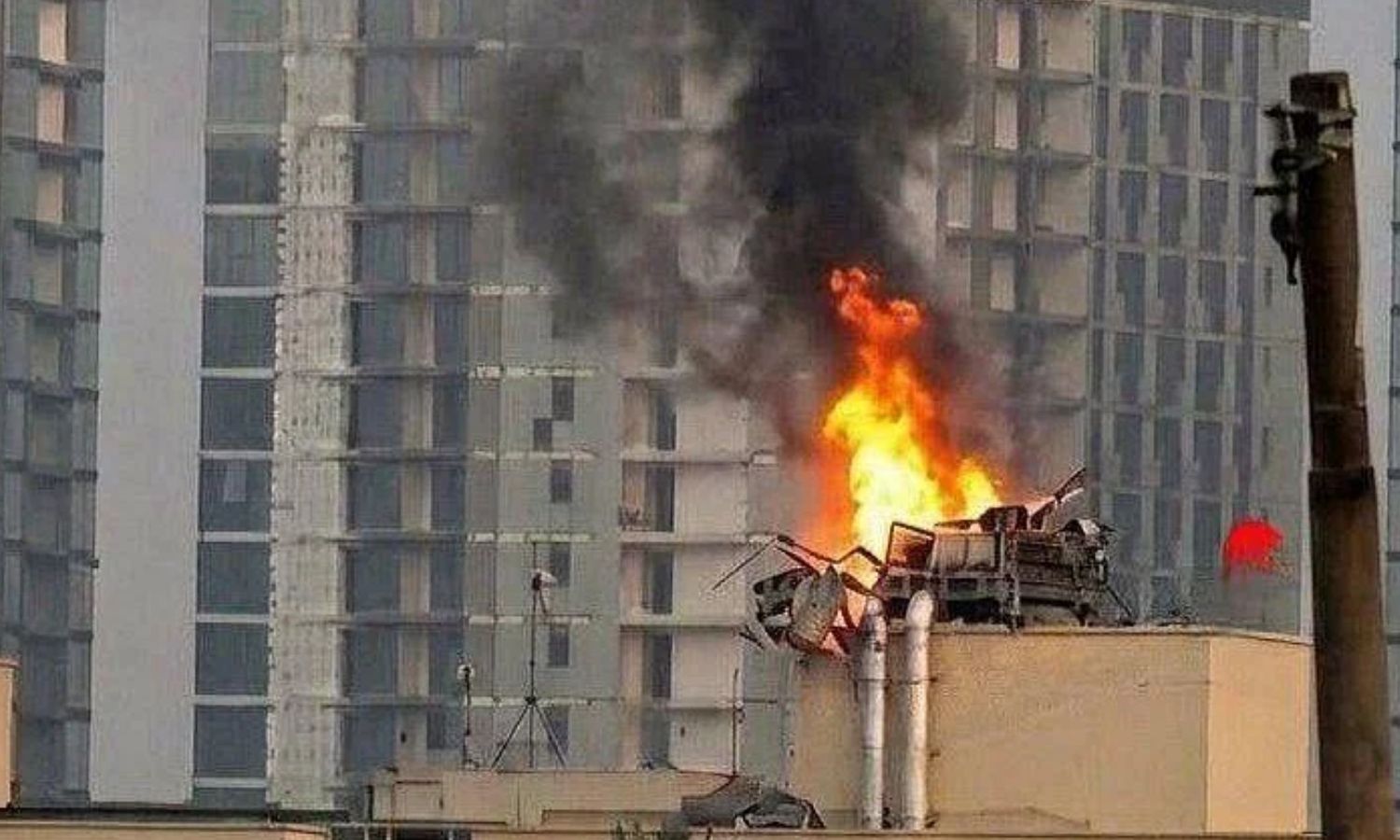 Iraq: பற்றி எரியும் பாக்தாத் எரியும் அமெரிக்க தூதரகம்.. ஈரான் தாக்குதல்