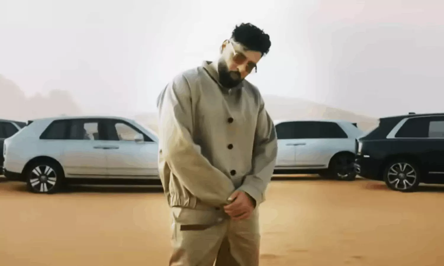 Death-Threat-|-நெத்தியில்-புல்லட்-இறக்கிடுவோம்!---பிரபல-பாடகருக்கு-சர்வதேச-கும்பல்-மிரட்டல்