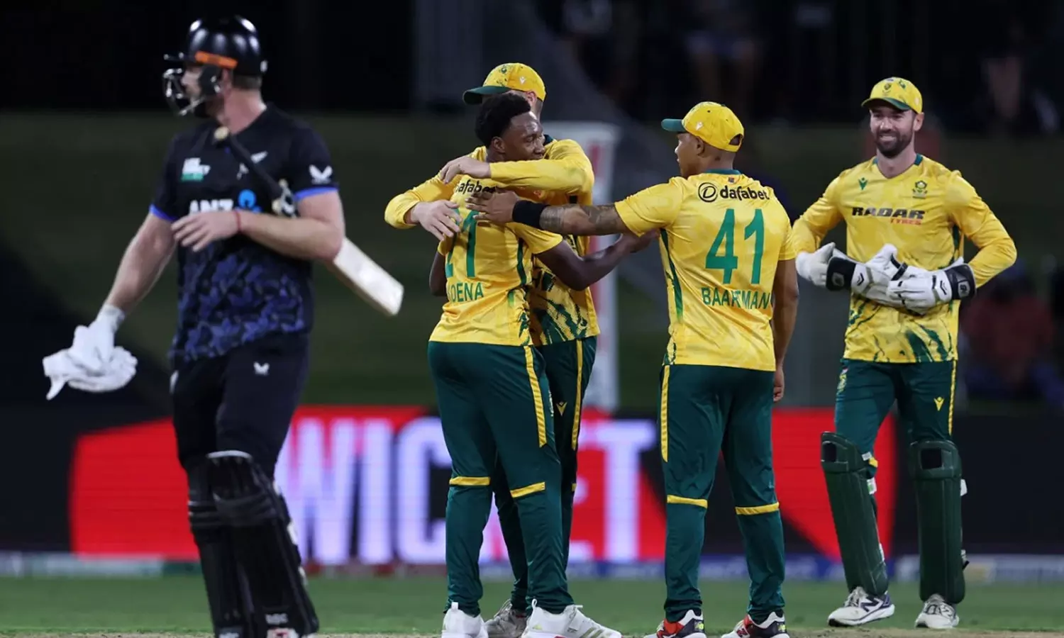 முதல்-டி20-போட்டி:-நியூசிலாந்தை-சுருட்டி-வீசியது-தென்-ஆப்பிரிக்கா