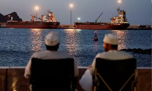 ஹார்முஸ் திறந்தே உள்ளது.. எதிரிகளுக்கும் அவர்களை ஆதரிப்பவர்களுக்கும் மட்டும் அனுமதி கிடையாது - ஈரான் | IRGC