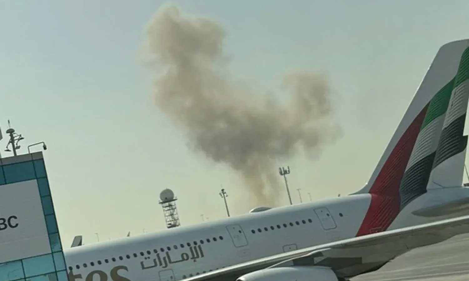 Iran Attack | துபாய் விமான நிலையம் அருகே ஈரான் டிரோன் தாக்குதல் - விமான சேவைகள் ரத்து